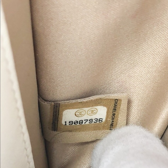 ❌SOLD❌Chanel Golden Class Wallet On Chain WOC - Picture 10 of 10